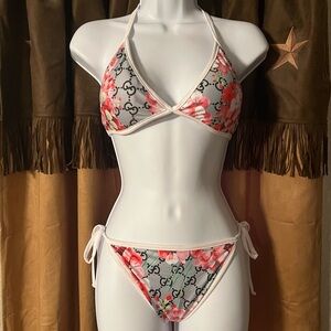 New Designer Luxury Swim Wear Bikini 👙 Set